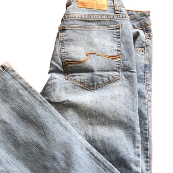 US Polo Assoc Women’s Size 10 Mid  Rise Boot Cut Light Denim Jeans - Picture 1 of 13